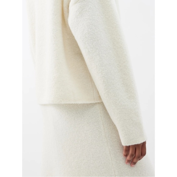 NWT SOLD OUT CLEA XS Alva Boucle Cocoon Knit Sweater in Ivory - Picture 7 of 13